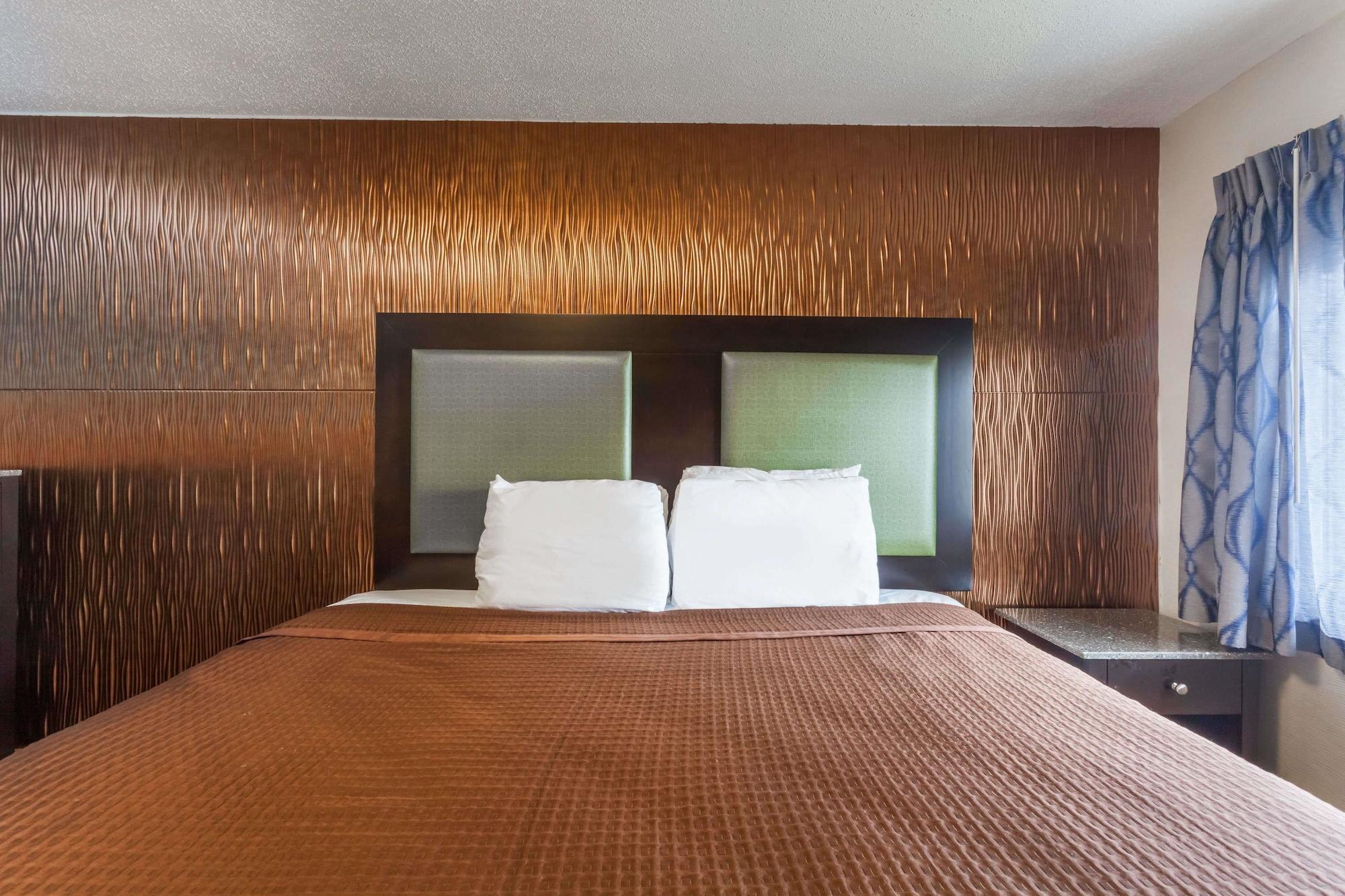 Travelodge By Wyndham South Hackensack 2*