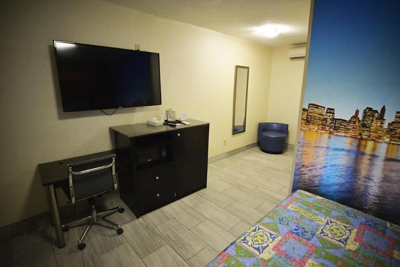 Travelodge By Wyndham South Hackensack Hotel South Hackensack